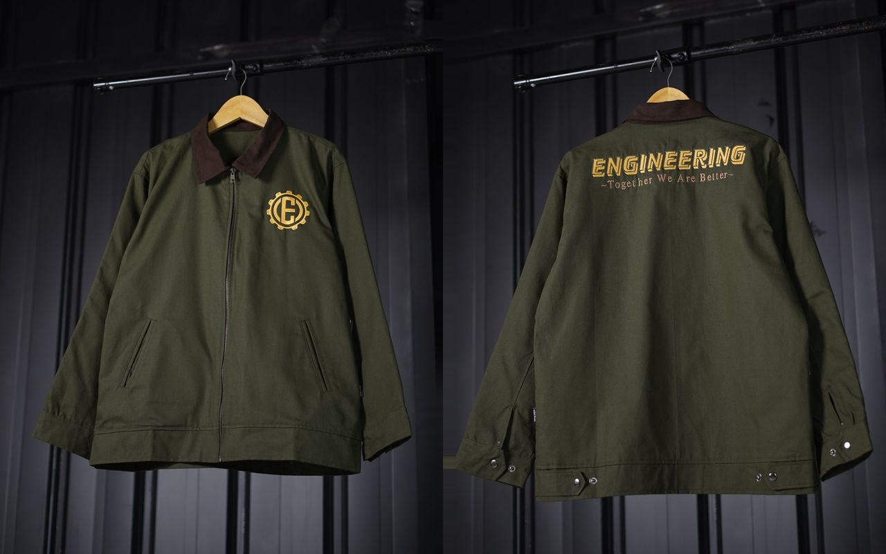 Work jacket custom warna army dengan kerah cokelat, tampak depan dan belakang